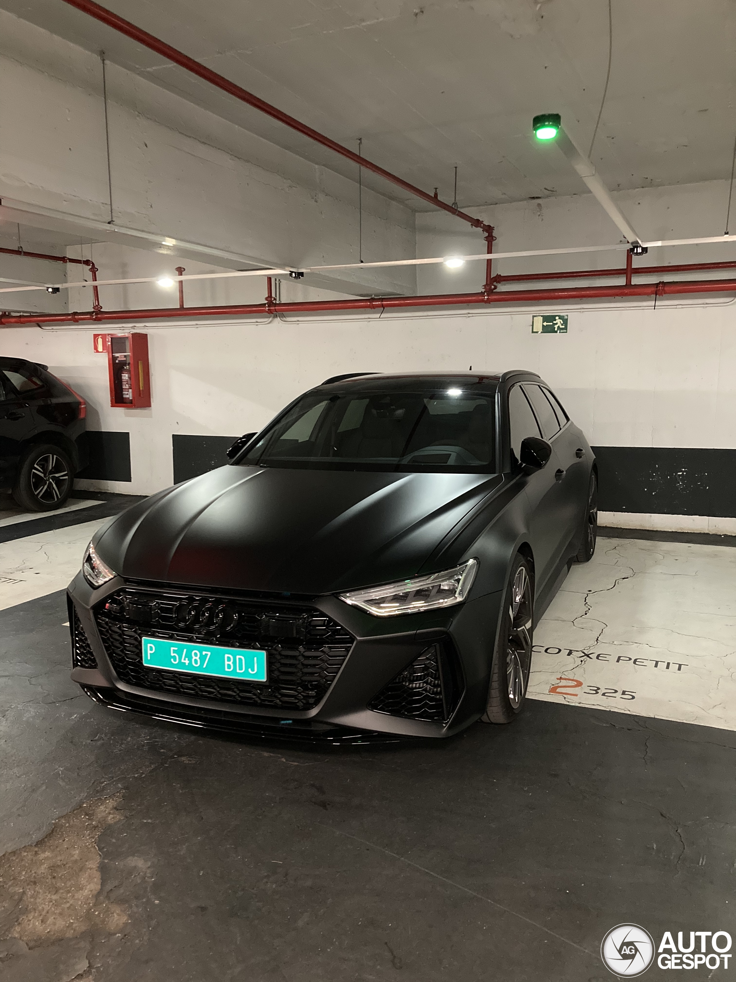 Audi RS6 Avant C8