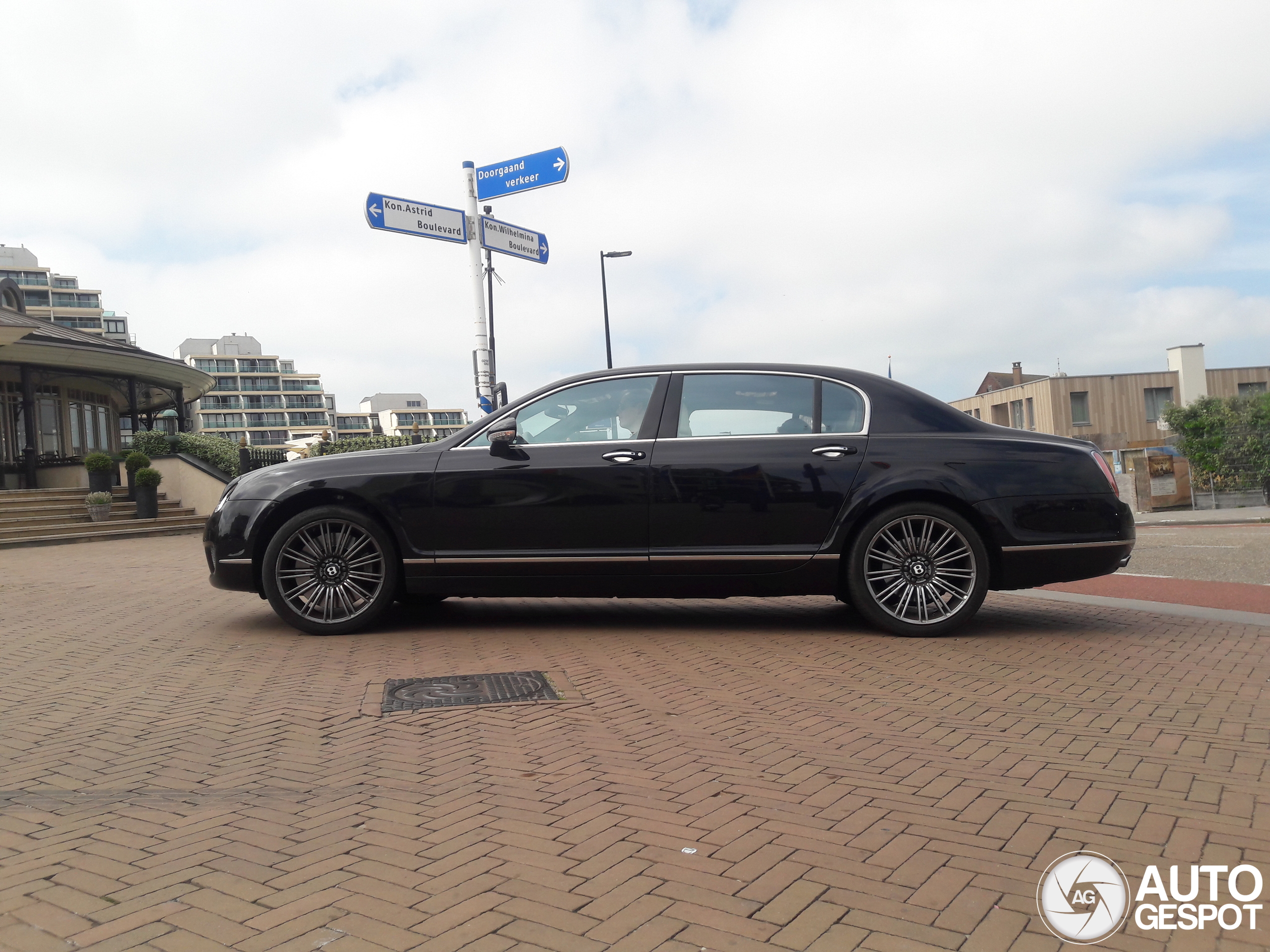 Bentley Continental Flying Spur Speed