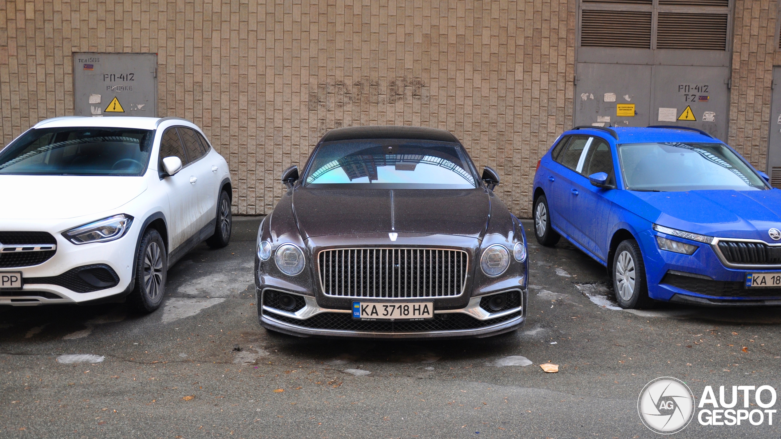 Bentley Flying Spur V8 2021