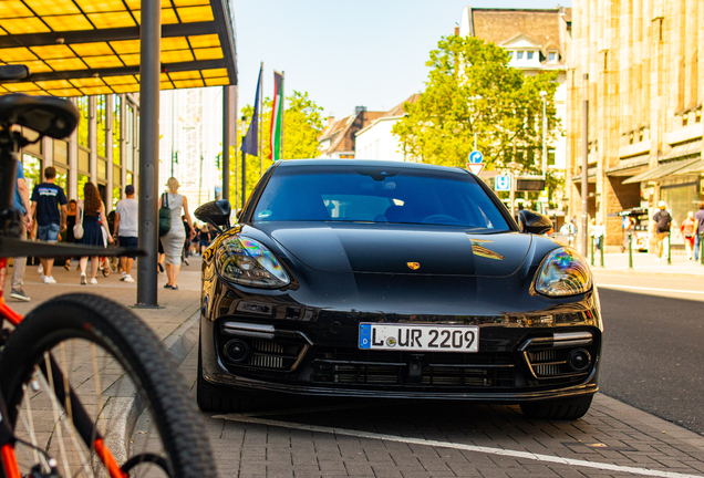 Porsche 971 Panamera Turbo S Executive MkII