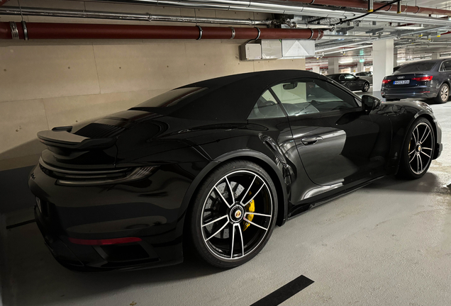 Porsche 992 Turbo S Cabriolet