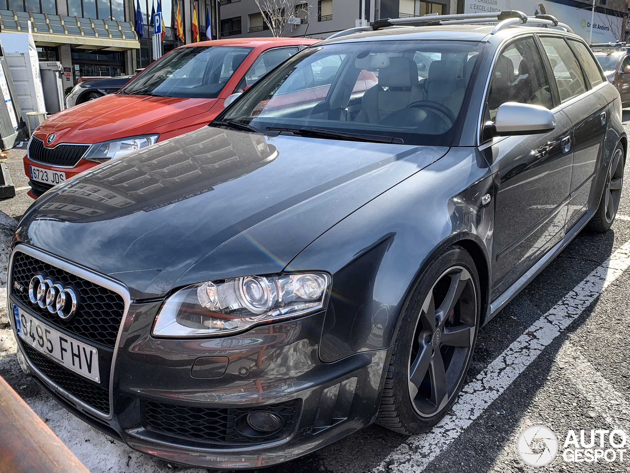 Audi RS4 Avant B7