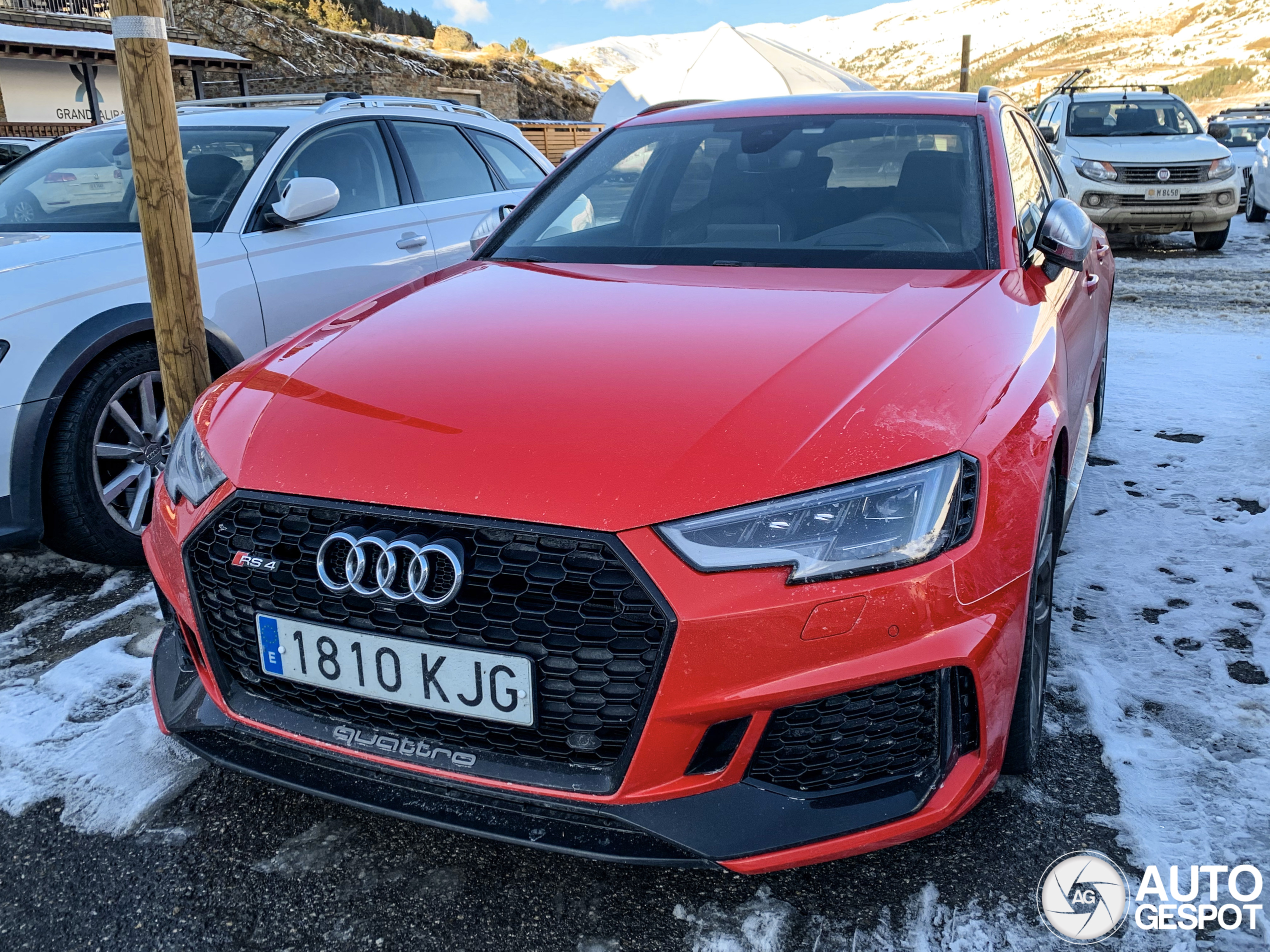 Audi RS4 Avant B9