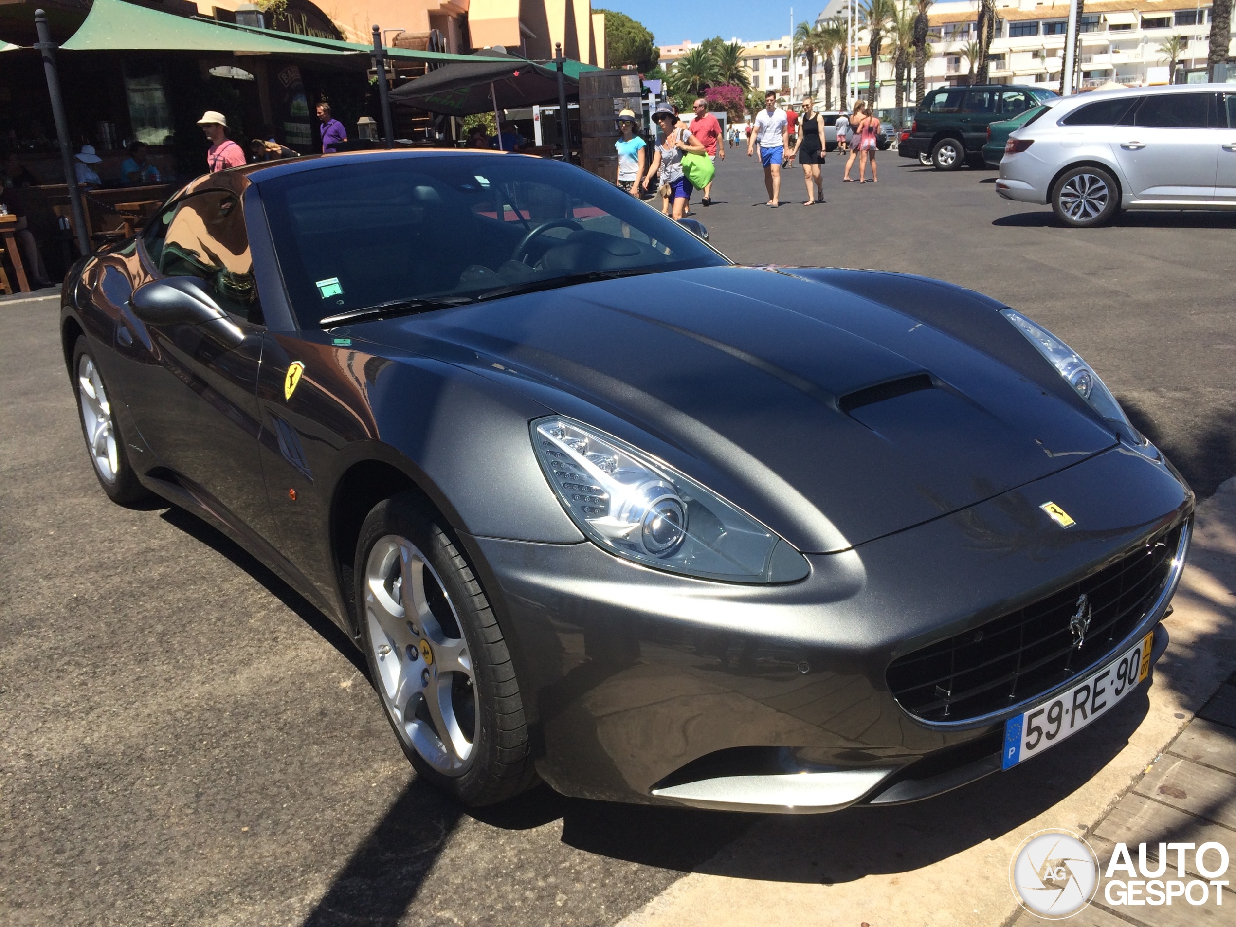 Ferrari California