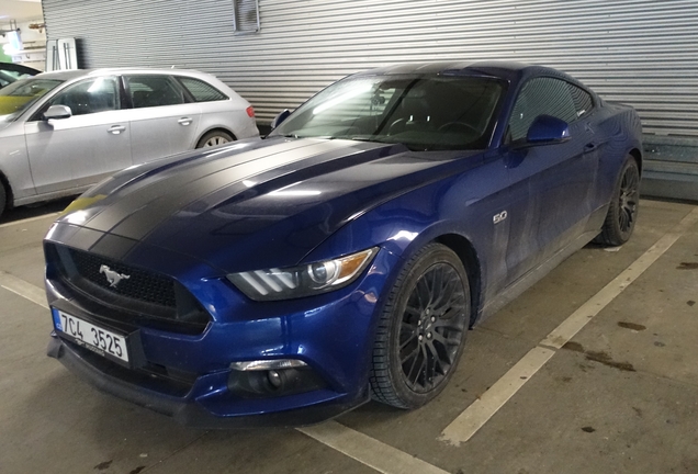 Ford Mustang GT 2015