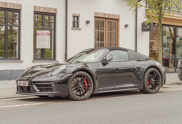 Porsche 992 Targa 4 GTS