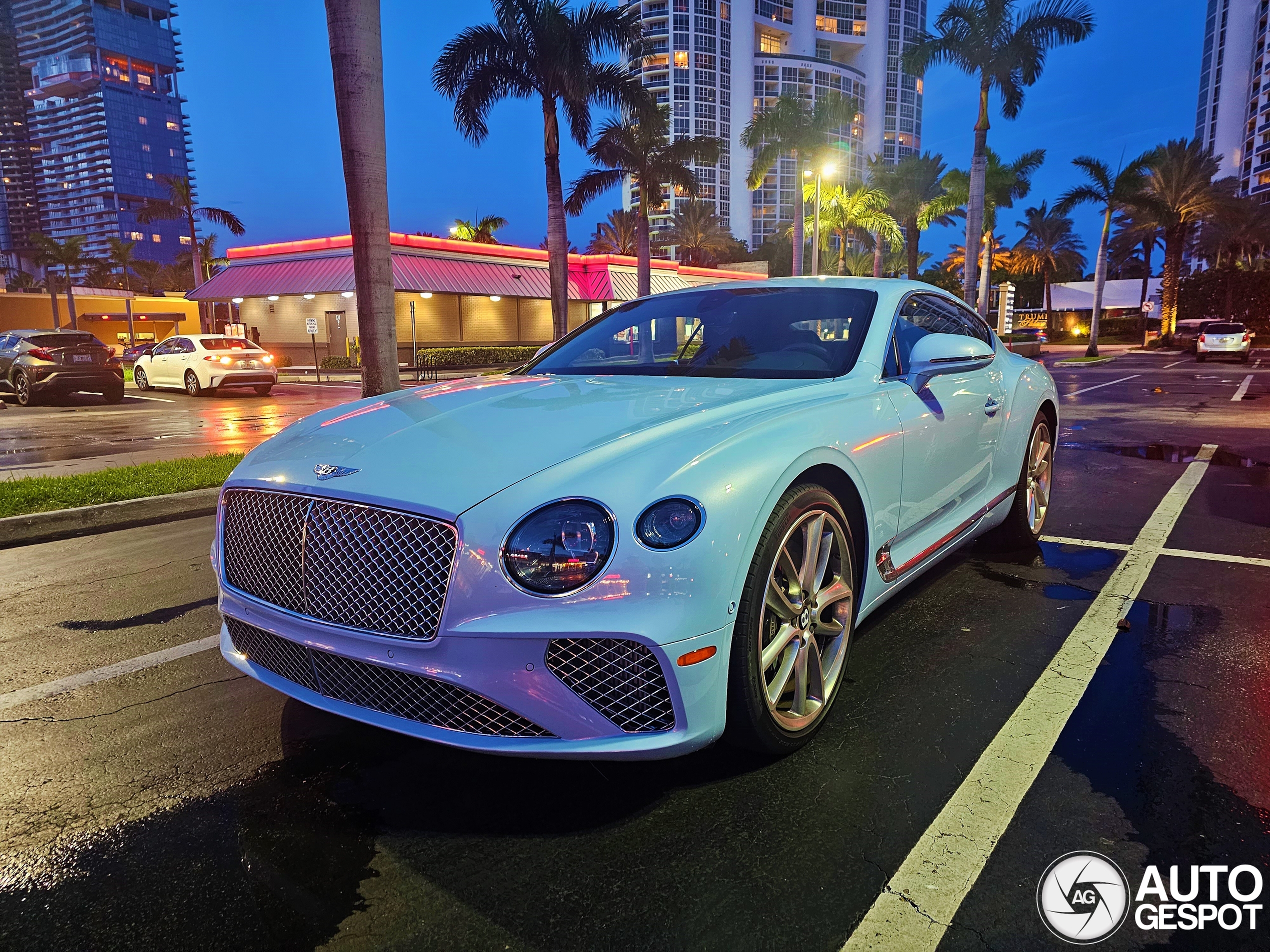 Bentley Continental GT V8 2020