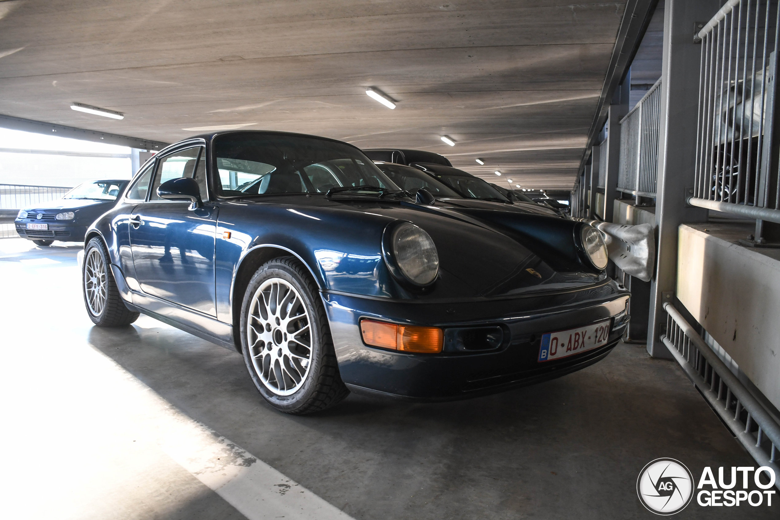 Porsche 964 Carrera RS