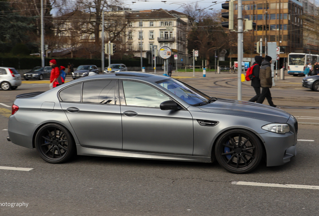 BMW M5 F10 2011