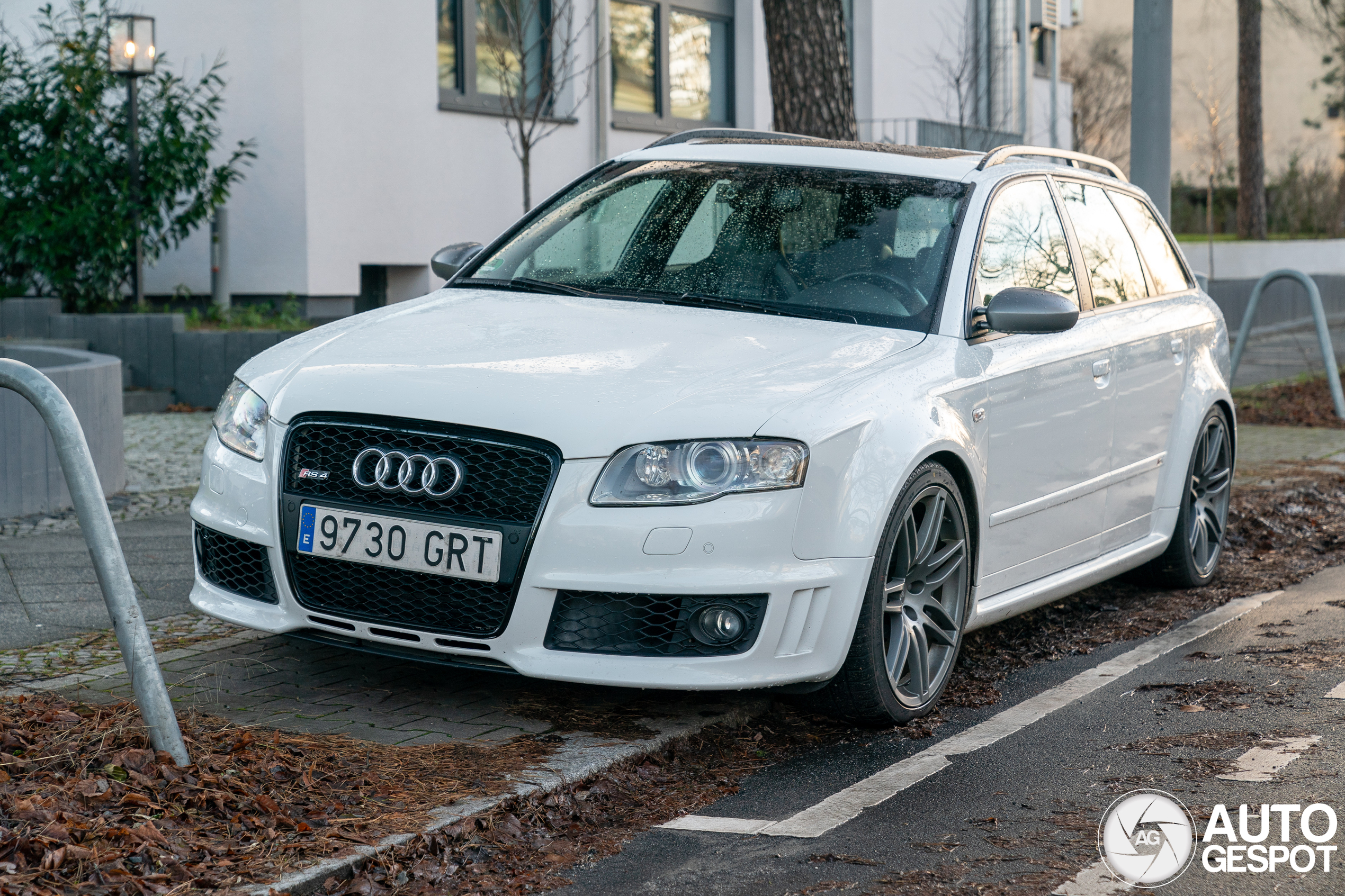 Audi RS4 Avant B7