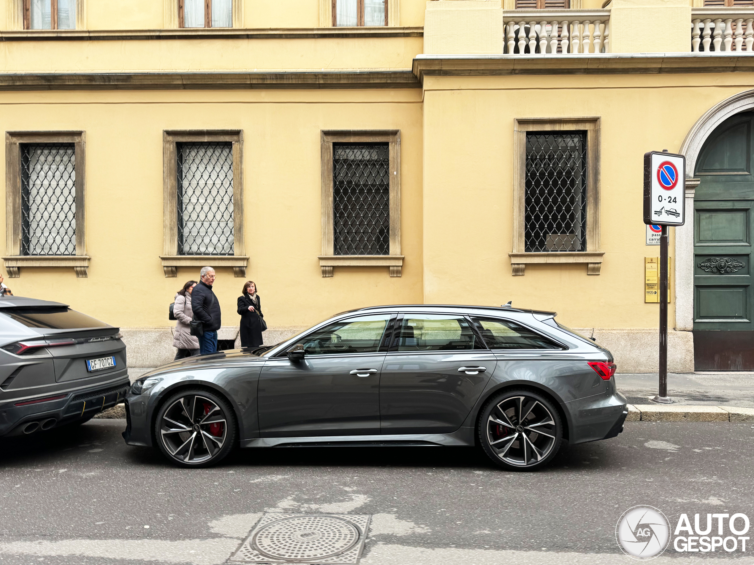 Audi RS6 Avant C8