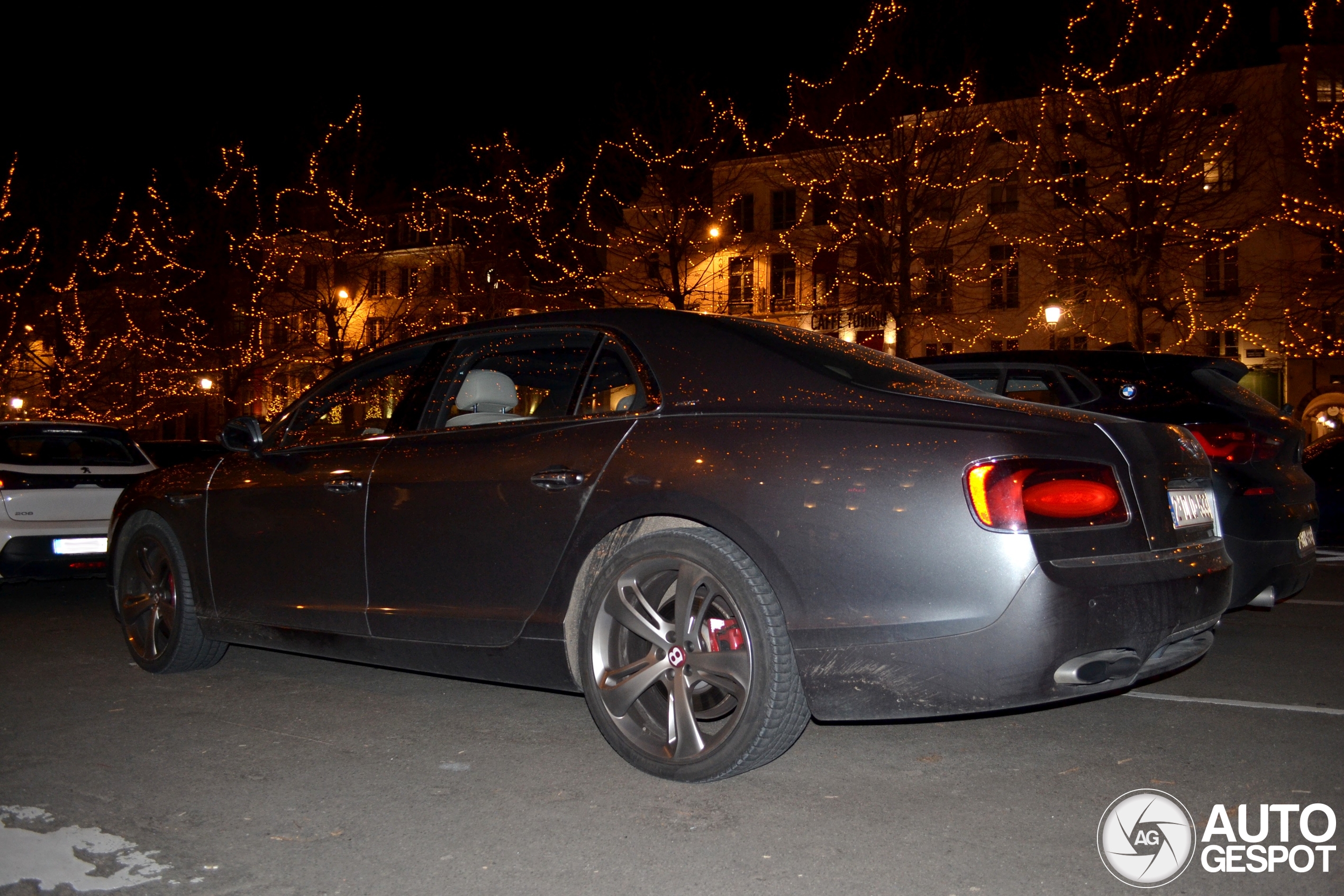 Bentley Flying Spur V8 S