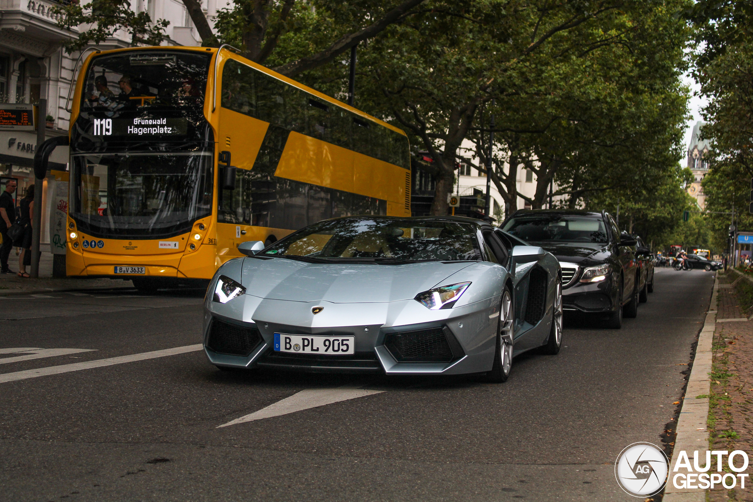 Lamborghini Aventador LP700-4 Roadster