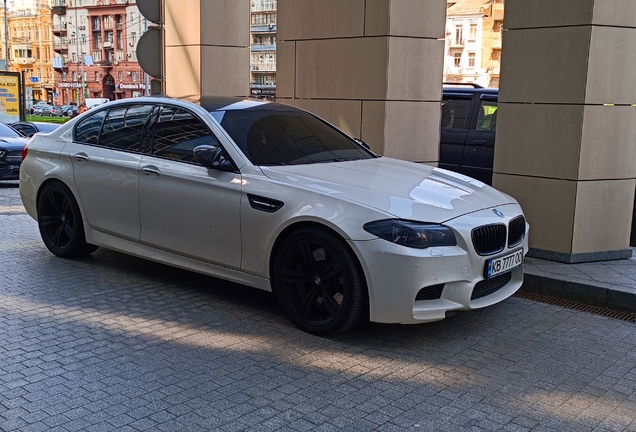 BMW M5 F10 2014