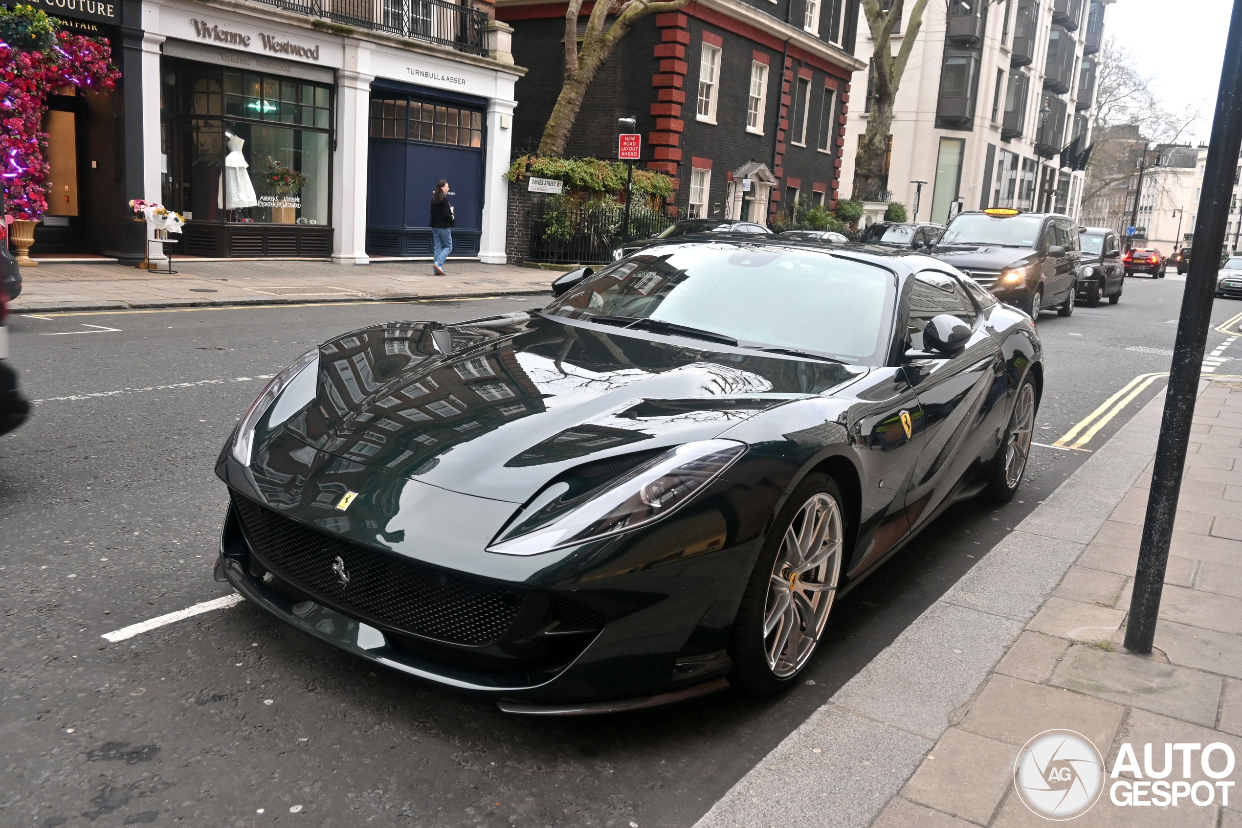 Ferrari 812 GTS