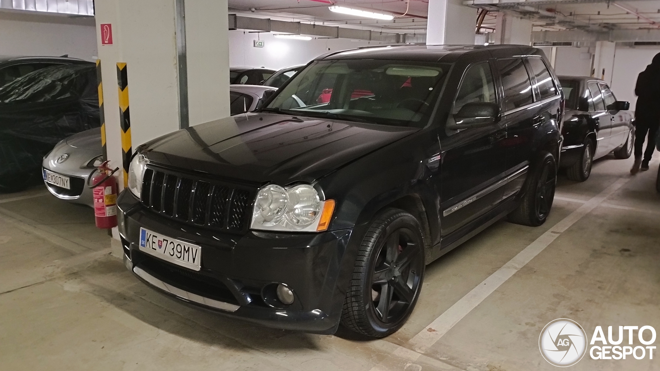 Jeep Grand Cherokee SRT-8 2005