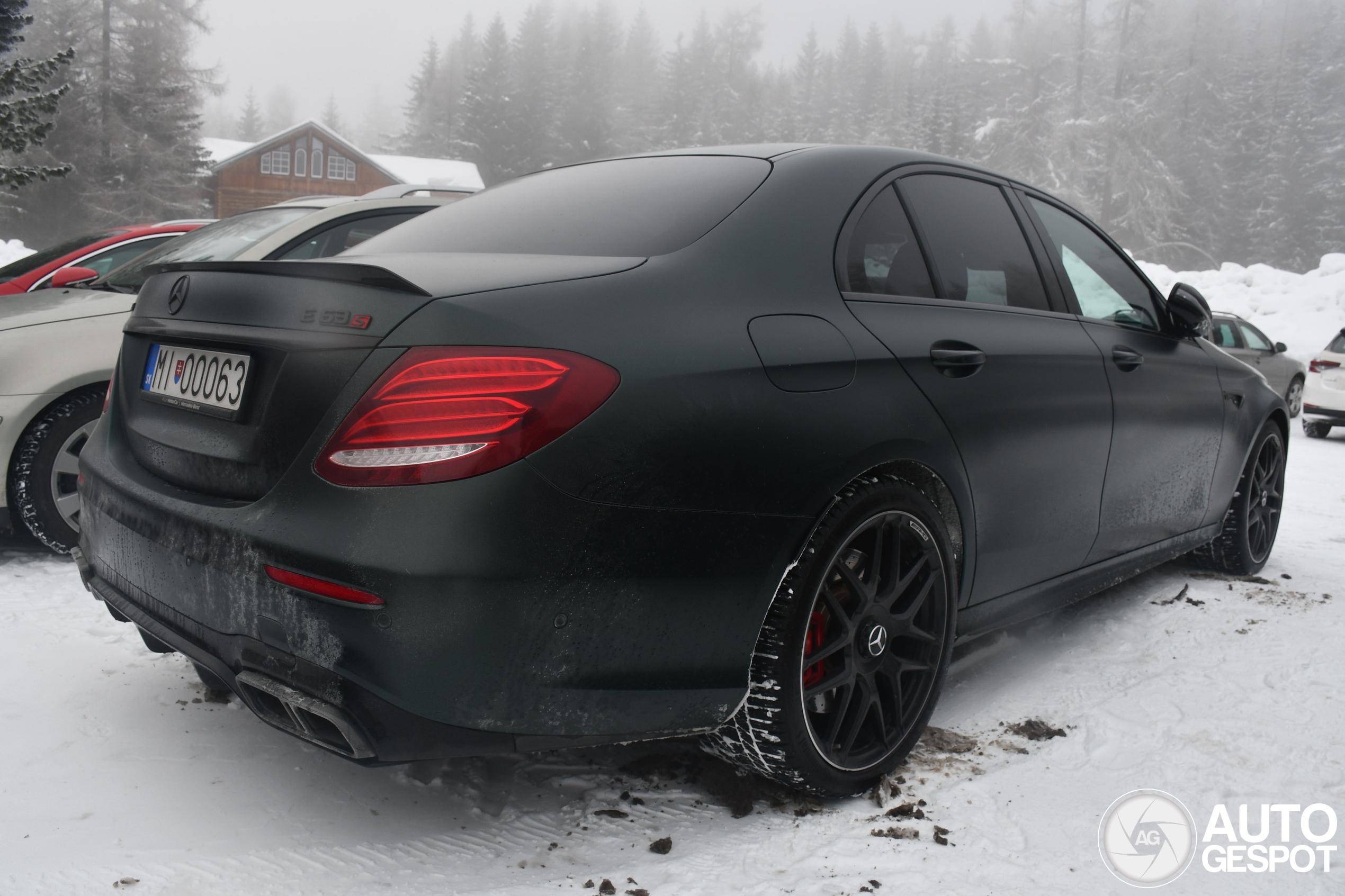 Mercedes-AMG E 63 S W213