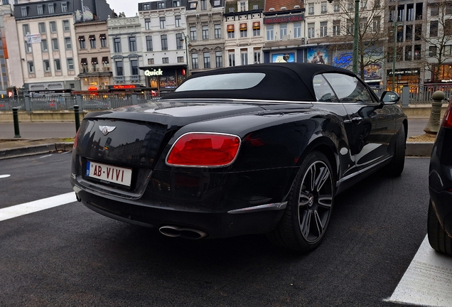 Bentley Continental GTC V8