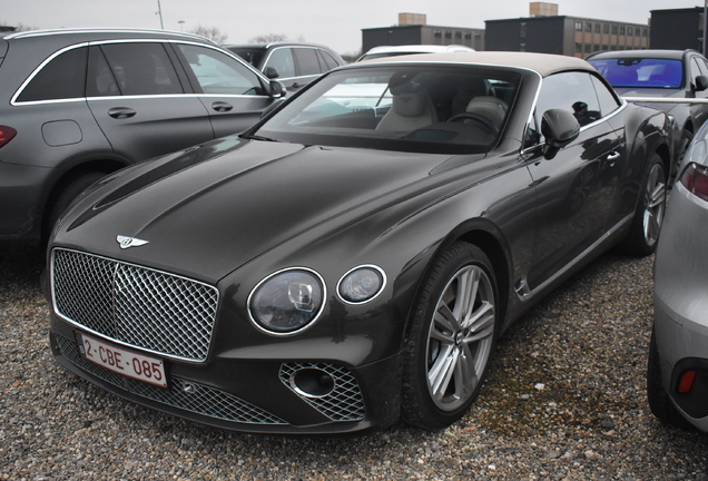 Bentley Continental GTC V8 2020