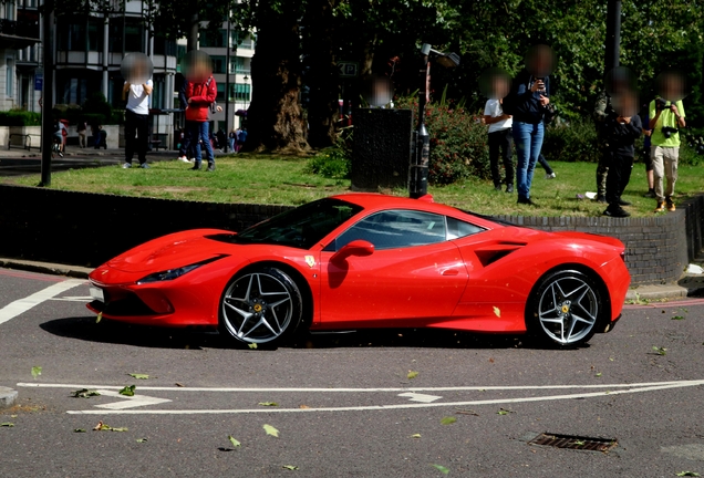 Ferrari F8 Tributo