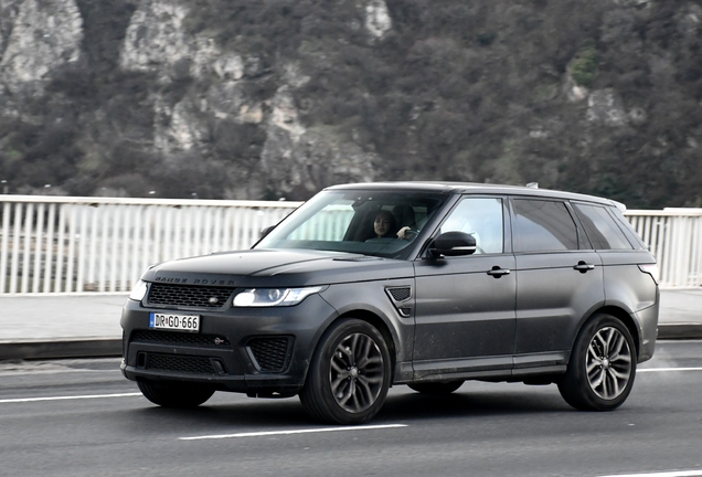 Land Rover Range Rover Sport SVR