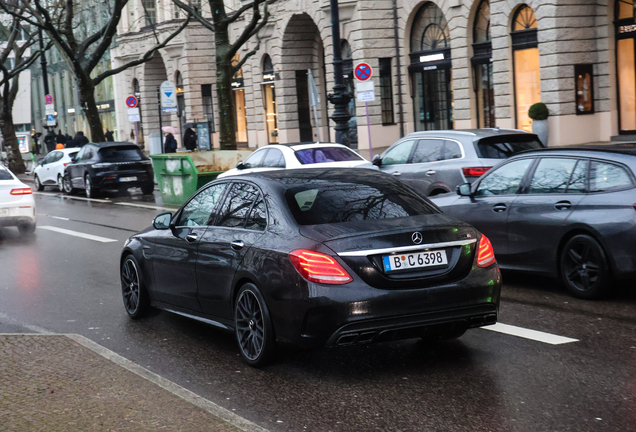 Mercedes-AMG C 63 S W205