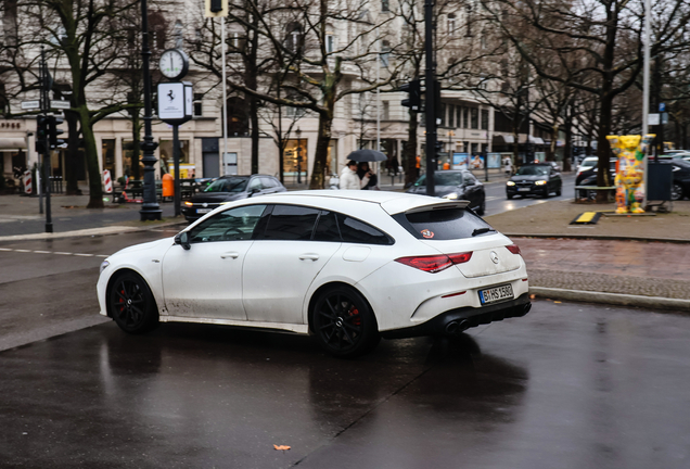 Mercedes-AMG CLA 45 S Shooting Brake X118