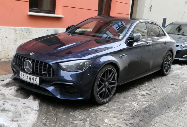 Mercedes-AMG E 63 S W213 2021