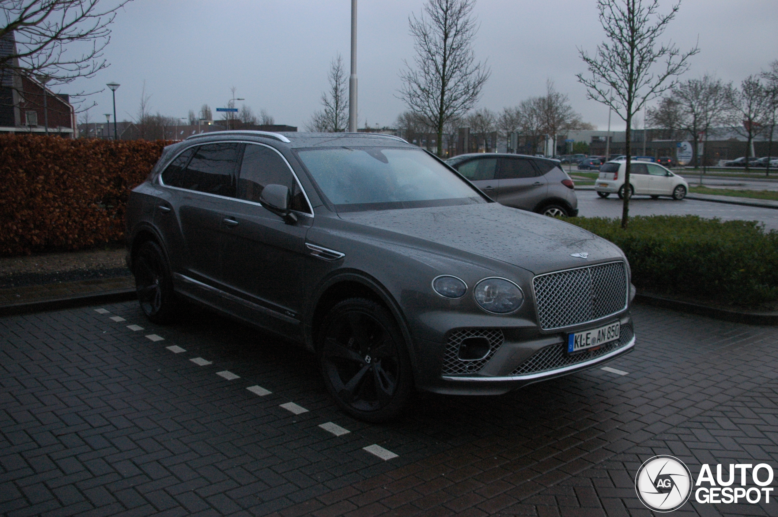 Bentley Bentayga Azure