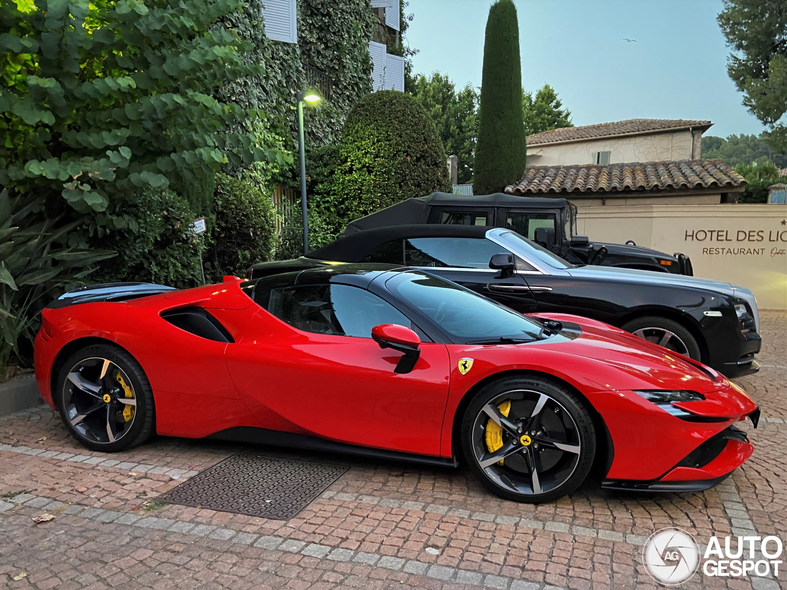 Ferrari SF90 Spider Assetto Fiorano