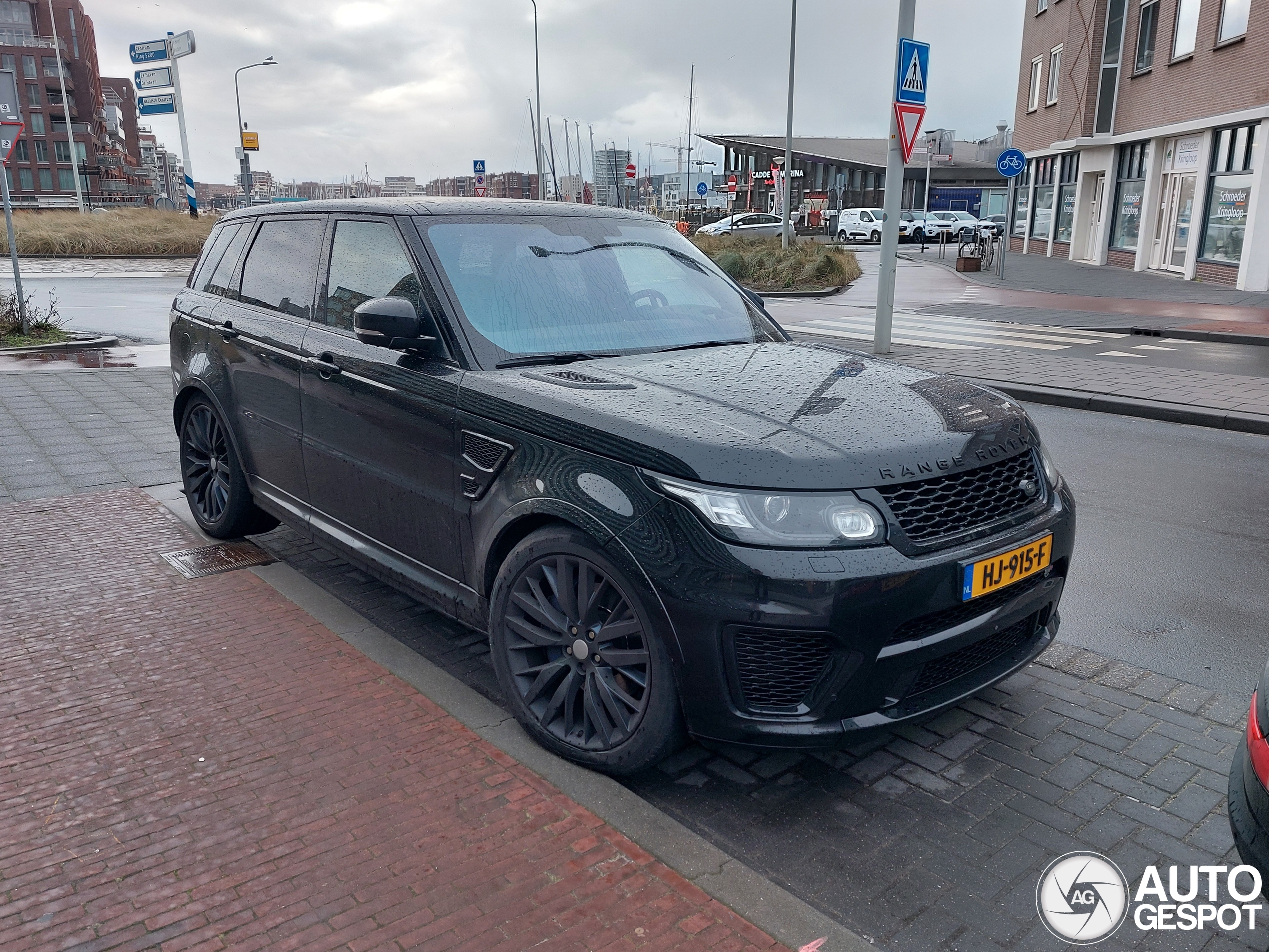 Land Rover Range Rover Sport SVR