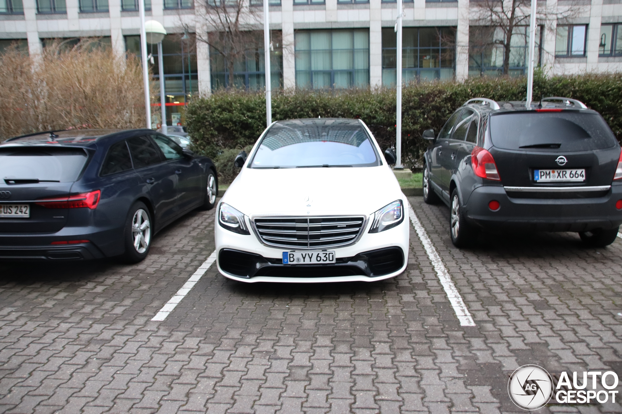 Mercedes-AMG S 63 V222 2017