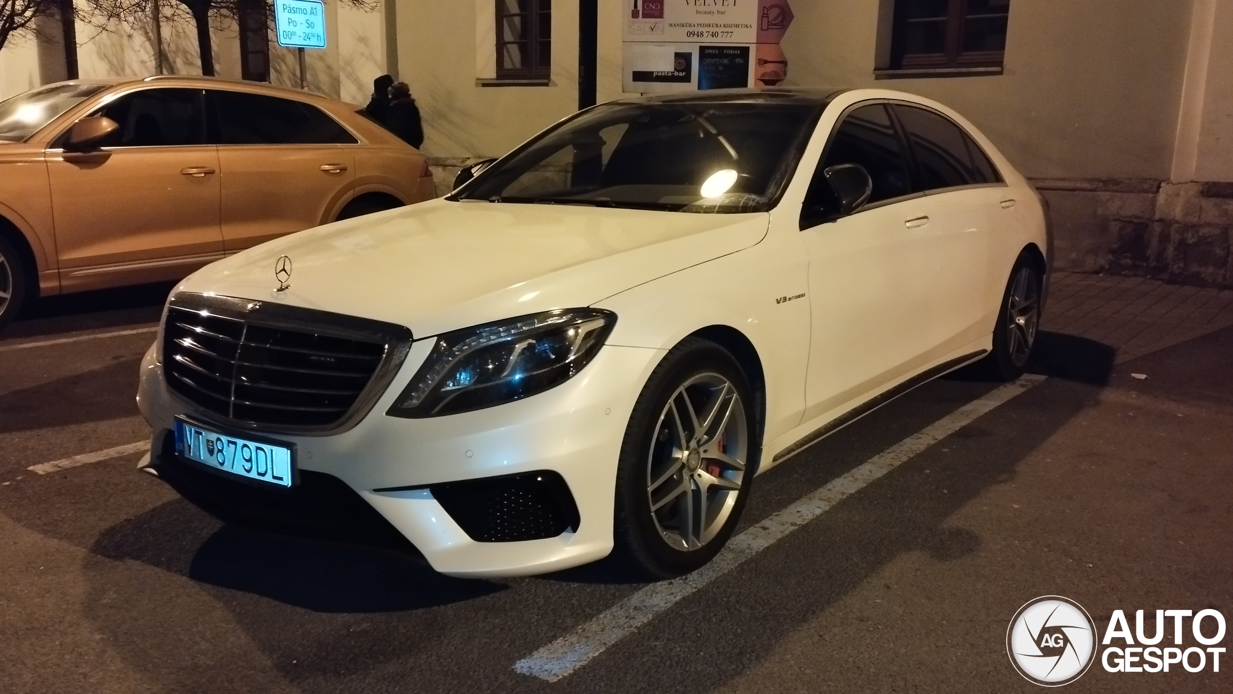 Mercedes-AMG S 63 V222