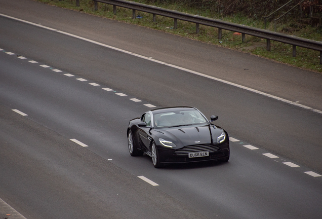 Aston Martin DB11