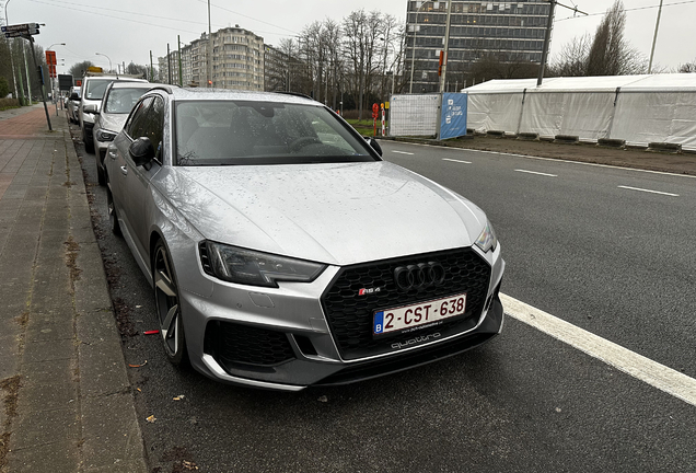 Audi RS4 Avant B9