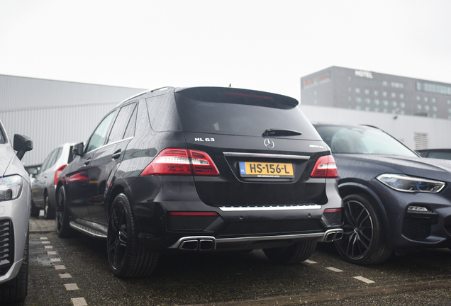 Mercedes-Benz ML 63 AMG W166