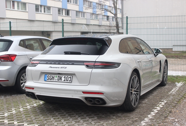 Porsche 971 Panamera GTS Sport Turismo