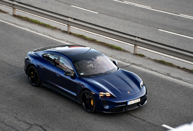 Porsche Taycan Turbo S