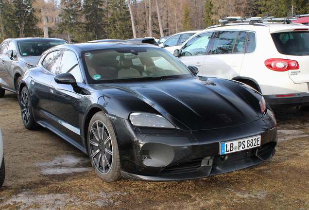 Porsche Taycan Turbo S Sport Turismo MkII