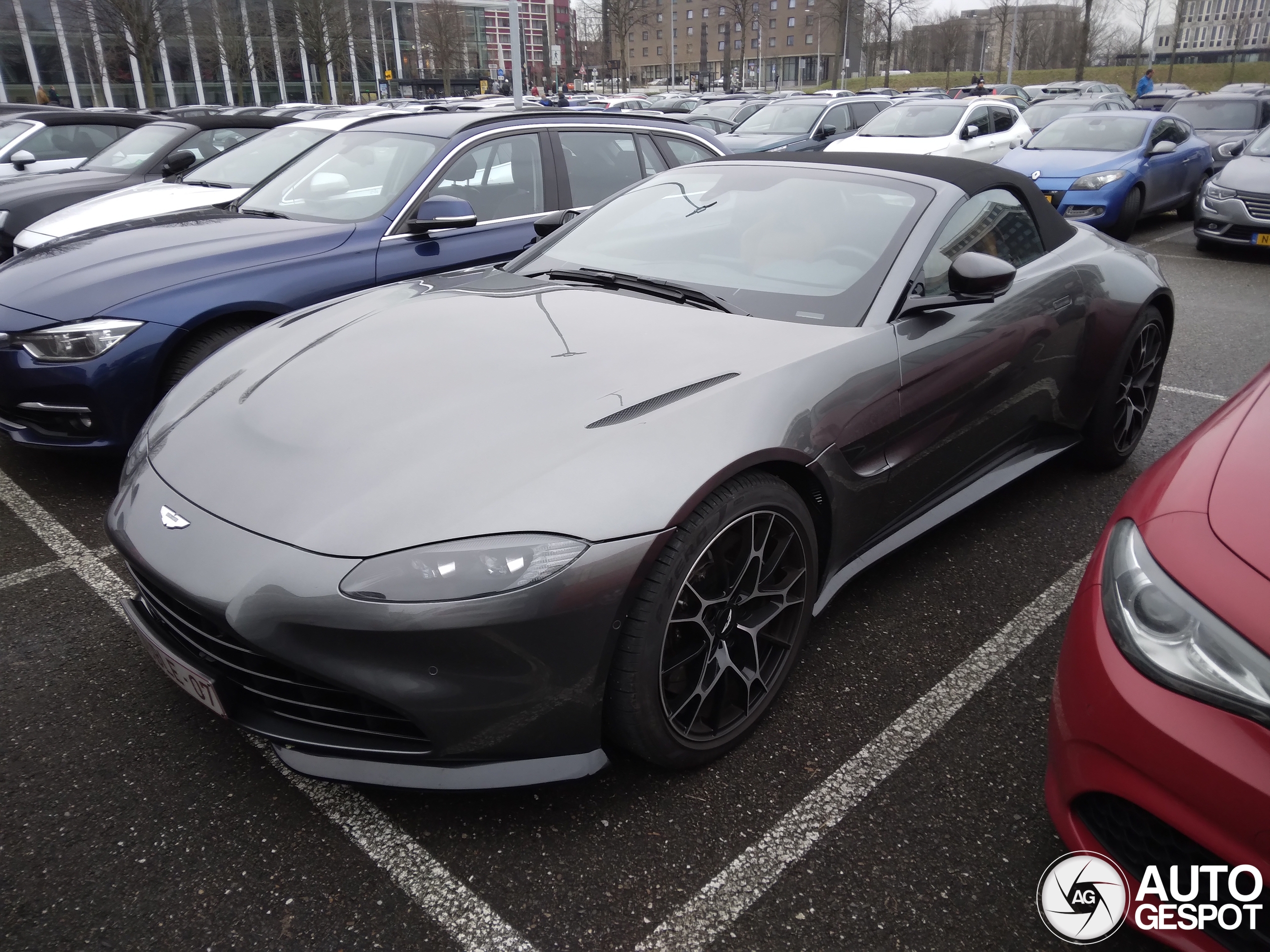 Aston Martin V8 Vantage Roadster 2020