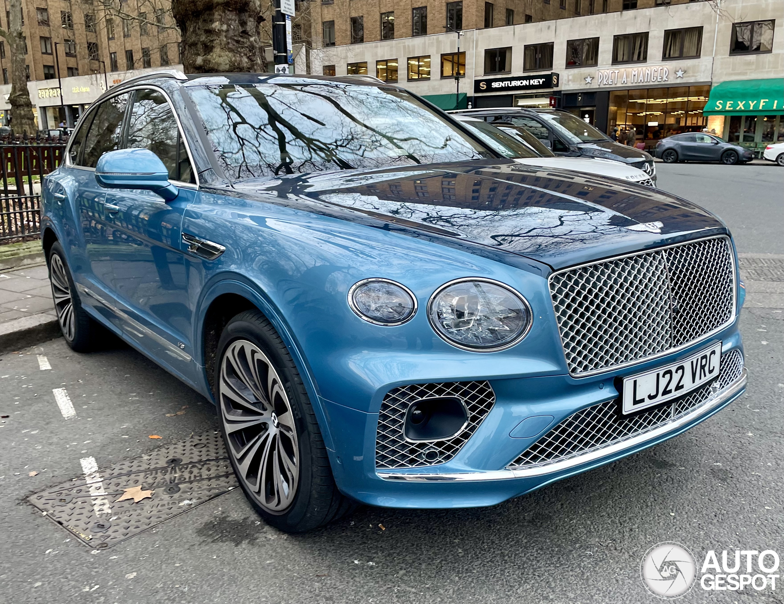 Bentley Bentayga V8 2021