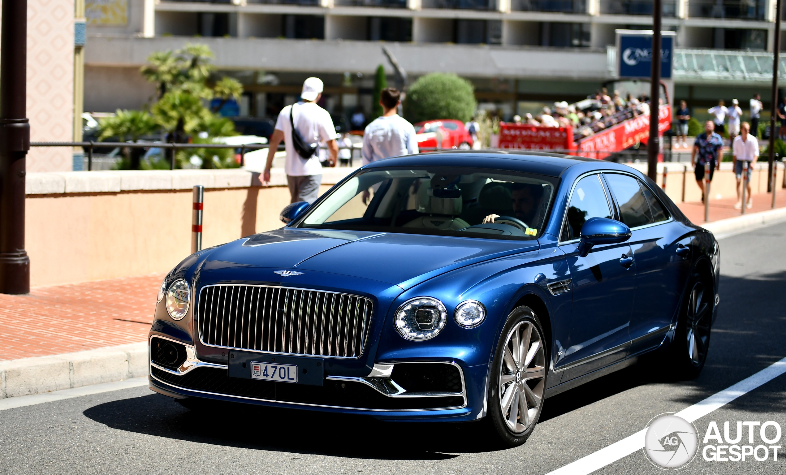 Bentley Flying Spur V8 2021