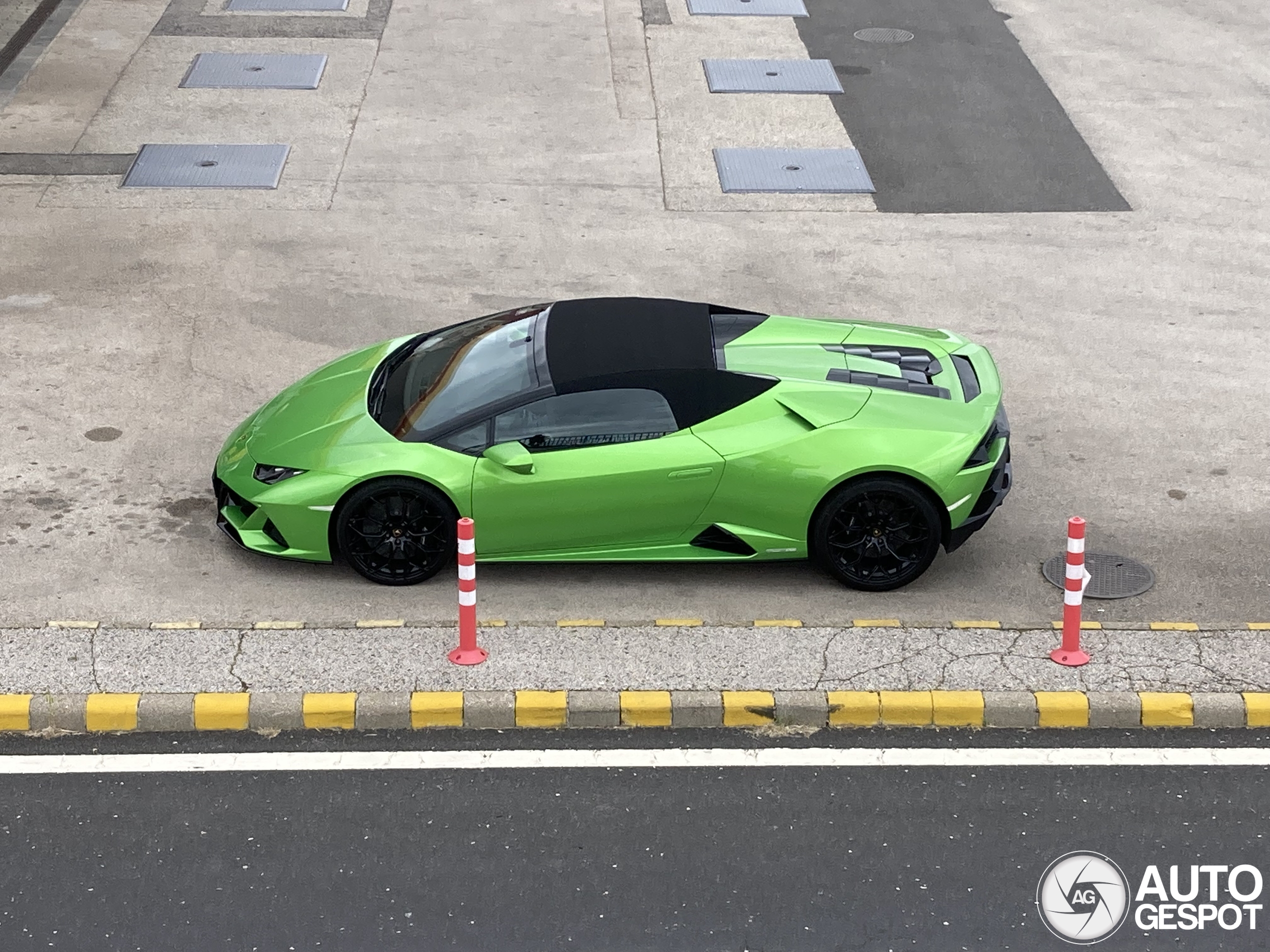 Lamborghini Huracán LP640-4 EVO Spyder