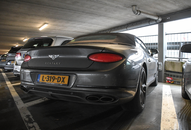 Bentley Continental GTC V8 2020