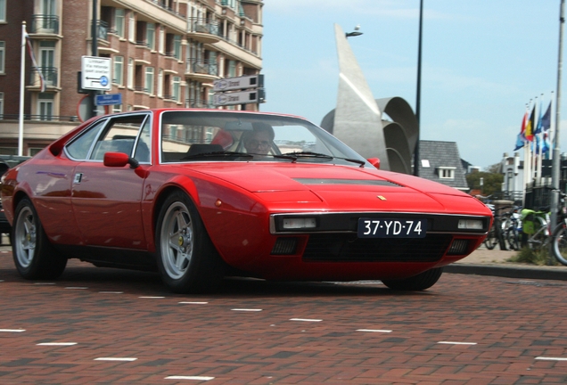 Ferrari Dino 308 GT4