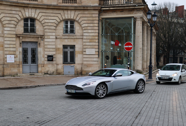 Aston Martin DB11