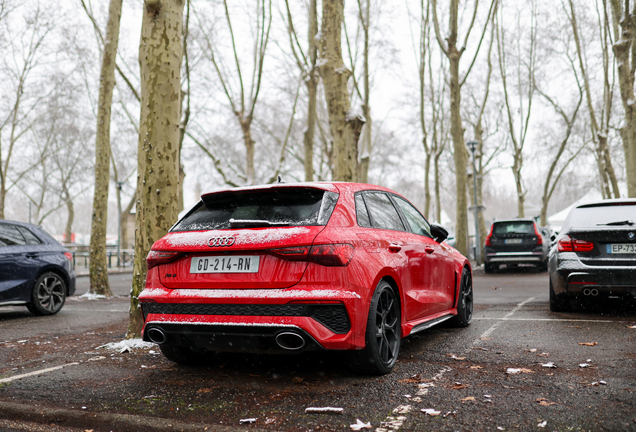 Audi RS3 Sportback 8Y