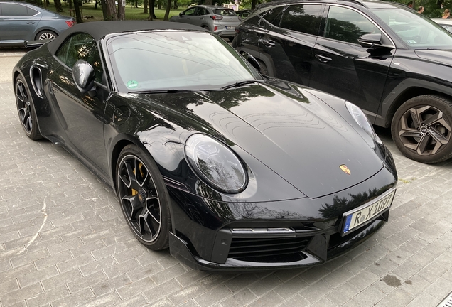 Porsche 992 Turbo S Cabriolet