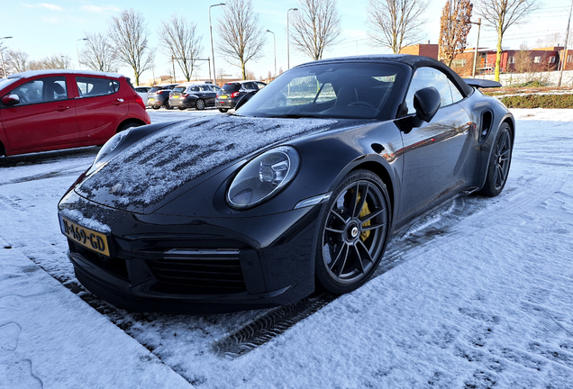 Porsche 992 Turbo S Cabriolet