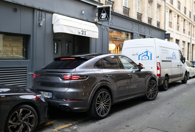 Porsche Cayenne Coupé Turbo S E-Hybrid